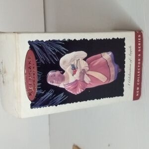 Hallmark Keepsake Ornament a Celebration of Angels #1 1995 Vi